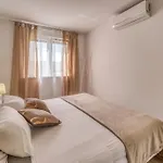 Apartament Doris *