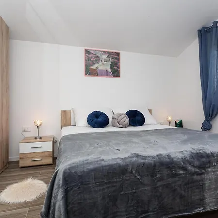 Doris Apartamento Malinska