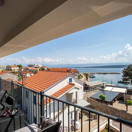 Doris Apartment Malinska